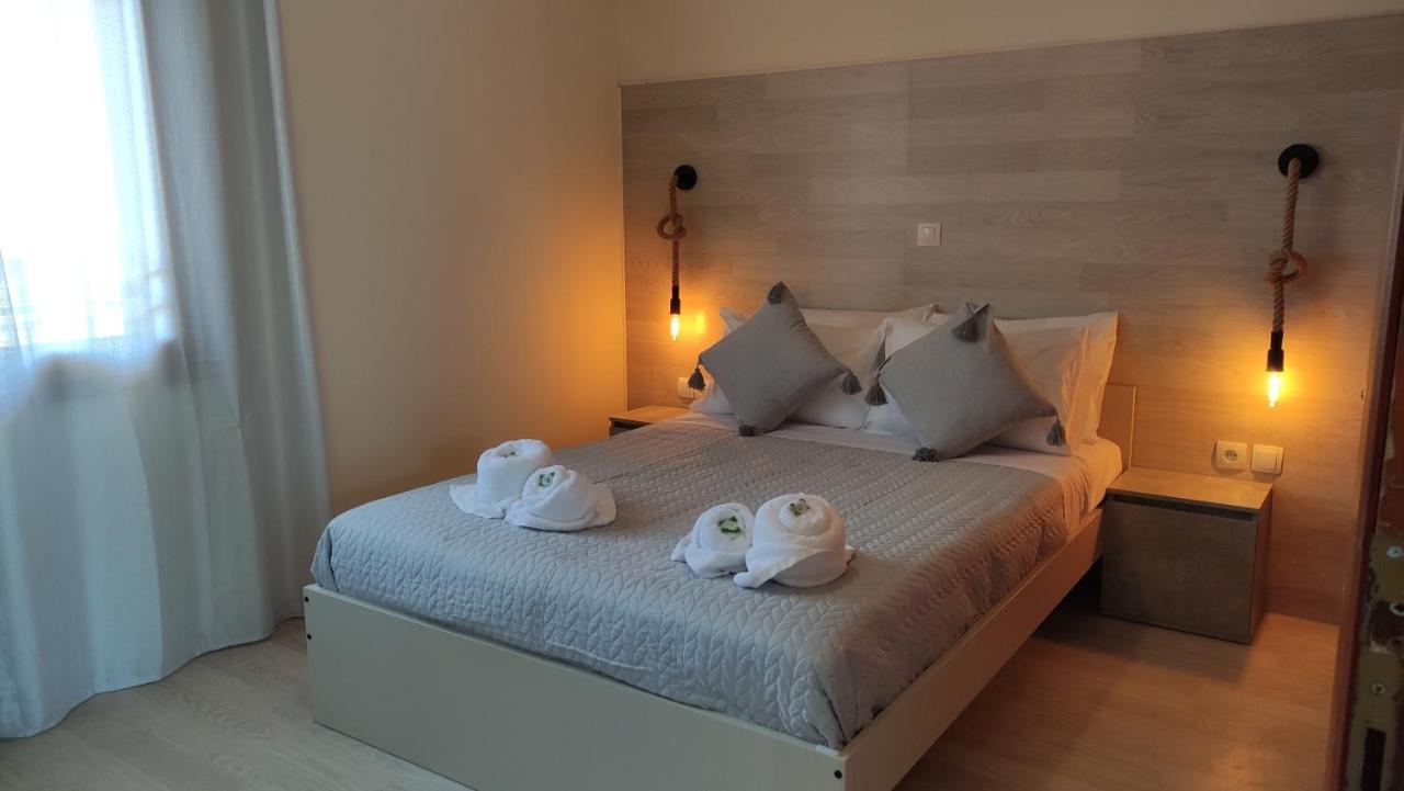 The Elysian At Nicopolis Jacuzzi Apartment Nikopolis Bagian luar foto
