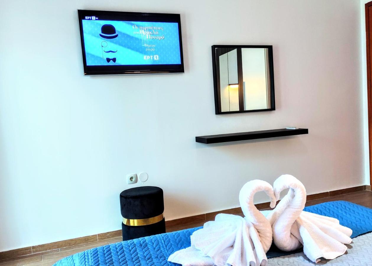 The Elysian At Nicopolis Jacuzzi Apartment Nikopolis Bagian luar foto